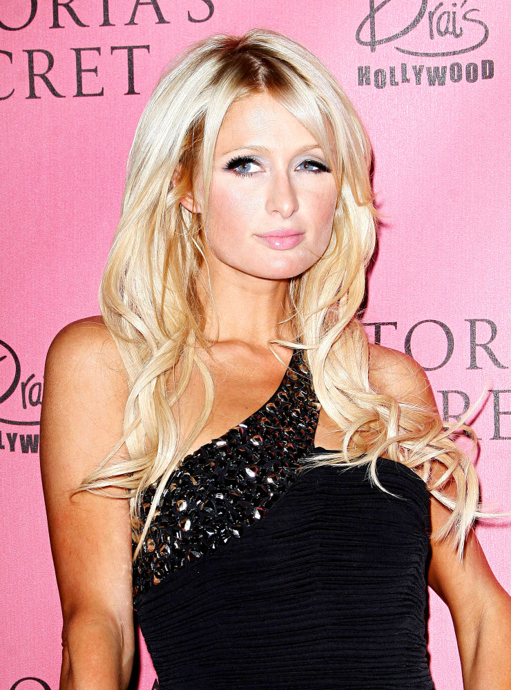 Paris Hilton Channels Marilyn Monroe for 'Tease'