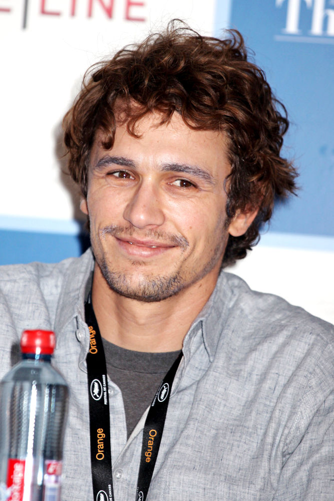 Denied, James Franco NOT Teaching at Yale