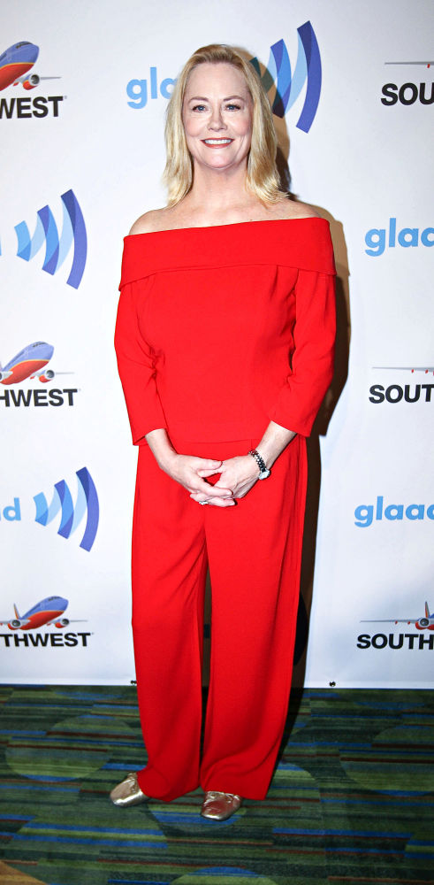 Cybill Shepherd Helped by Psychotherapy Through Menopause