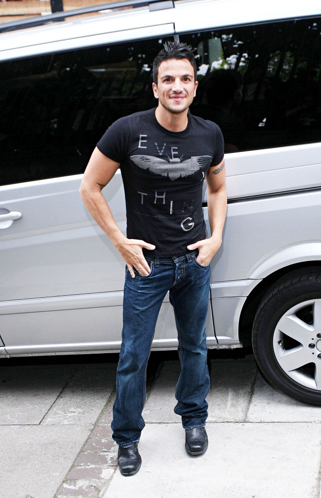 Peter Andre Scraps Book Signing