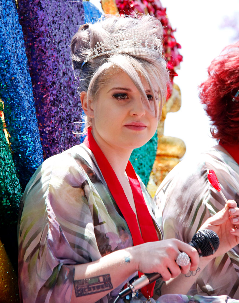Devastated, Kelly Osbourne Won't Buy Another Dog