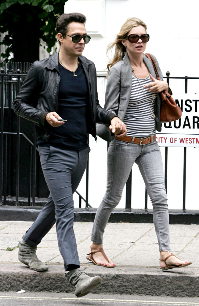 Kate Moss Has Set Wedding Date With Jamie Hince