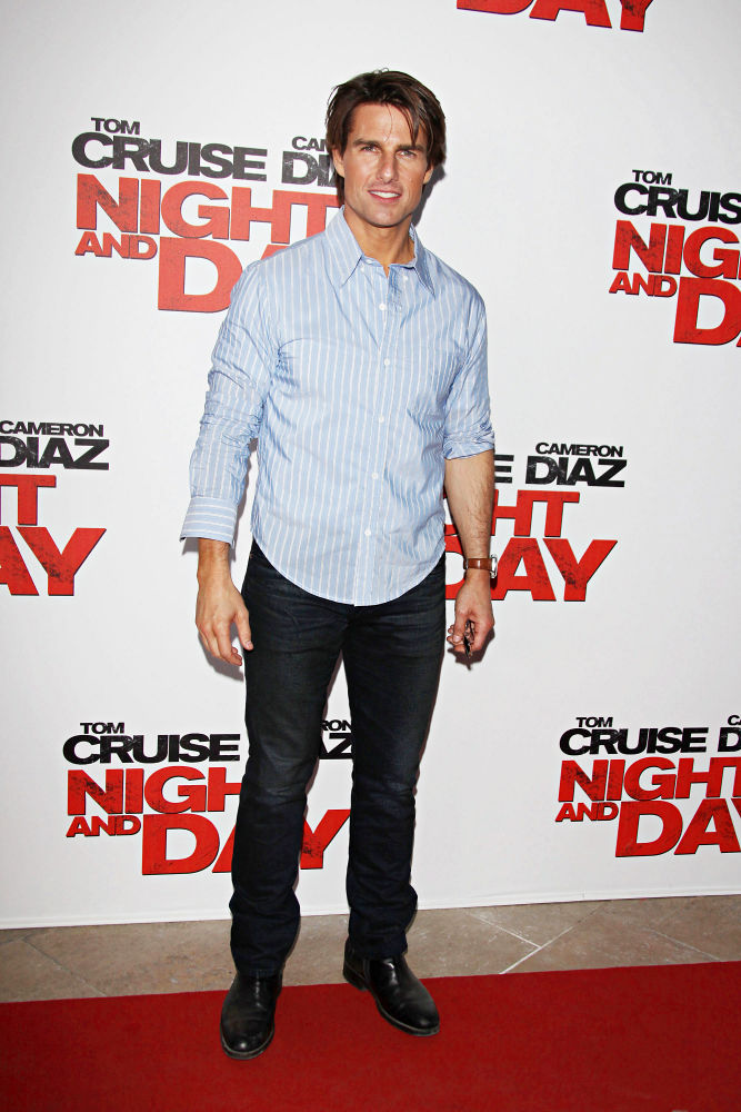 Tom Cruise Defends Daughter Suri's Mature Outfit