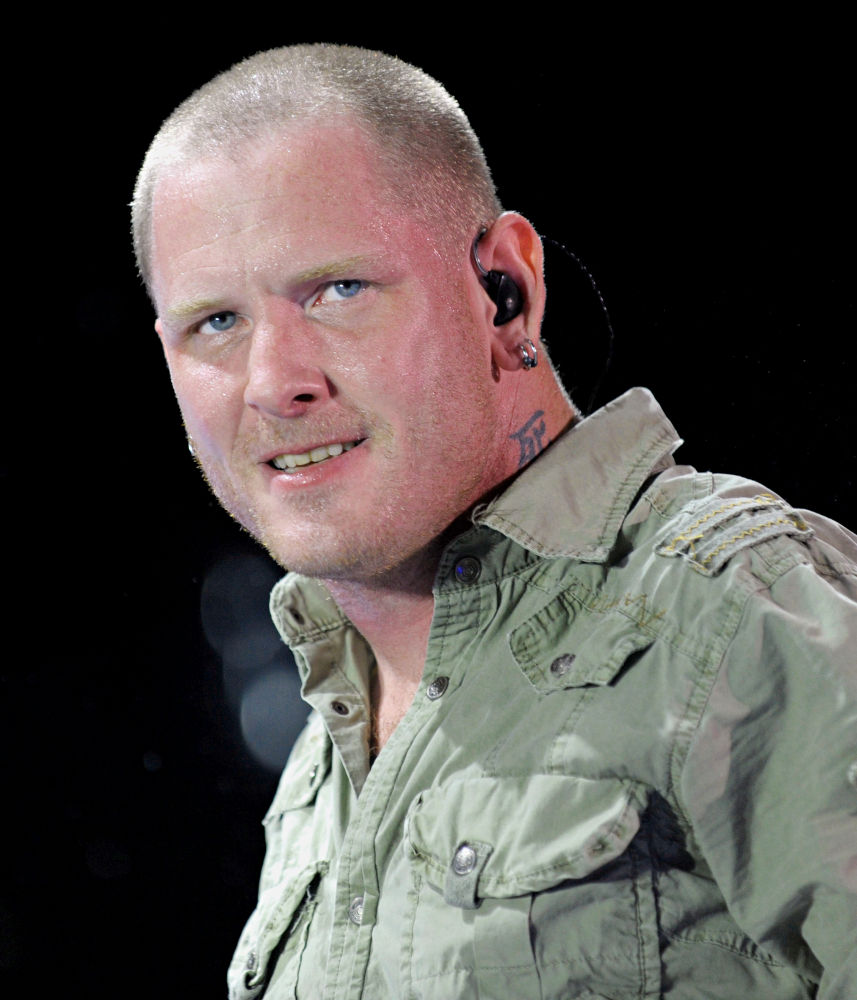 Slipknot's Frontman Corey Taylor Lost Virginity at 11
