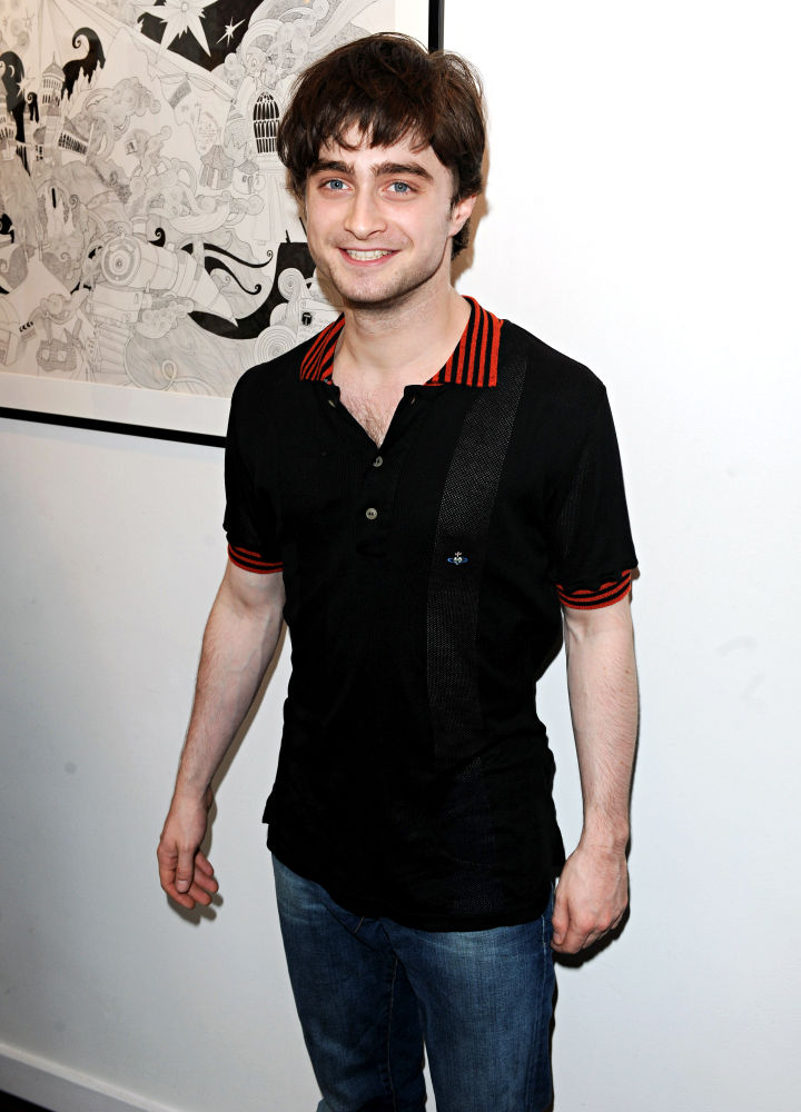 Daniel Radcliffe Vows to Remain Single During Broadway Stint