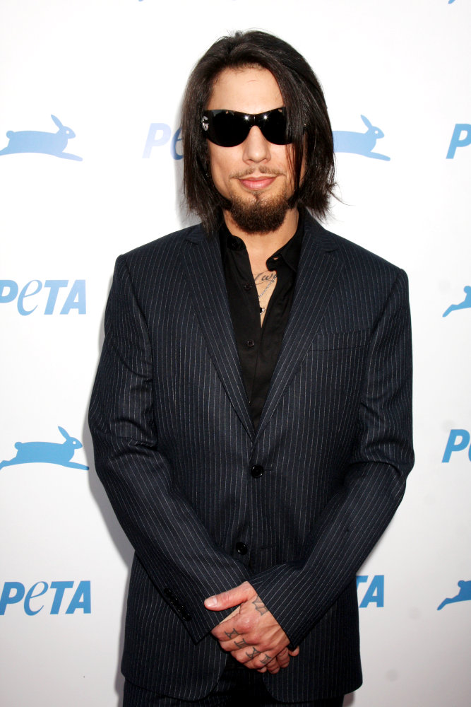 Dave Navarro Writes Open Letter in Wake of Teen's Suicide