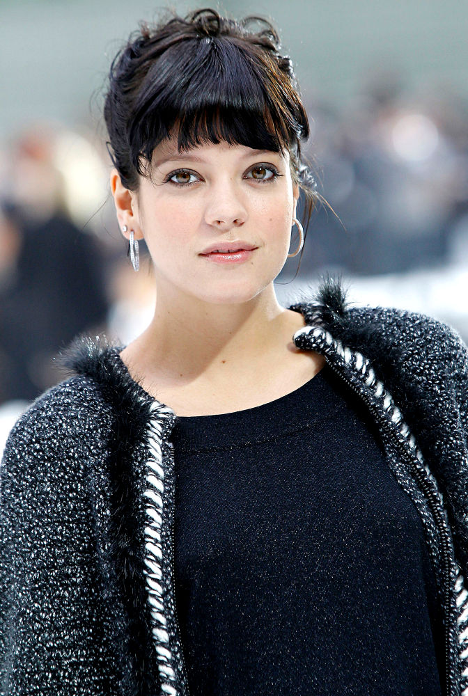 Lily Allen Set to Perform at Elton John's Ball