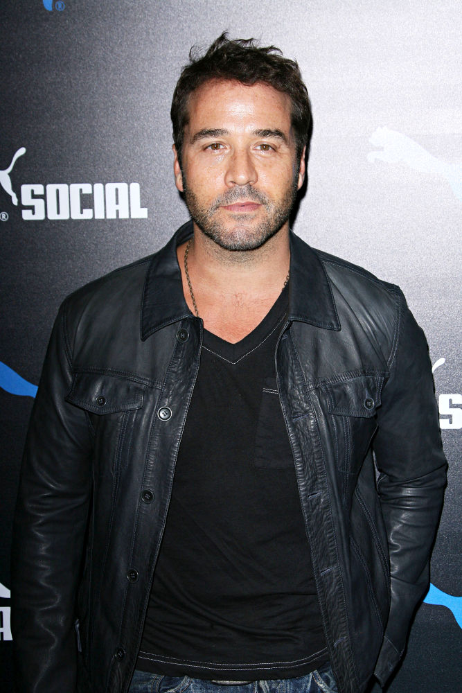 Jeremy Piven Joins 'Spy Kids 4' Cast as Villainous Timekeeper