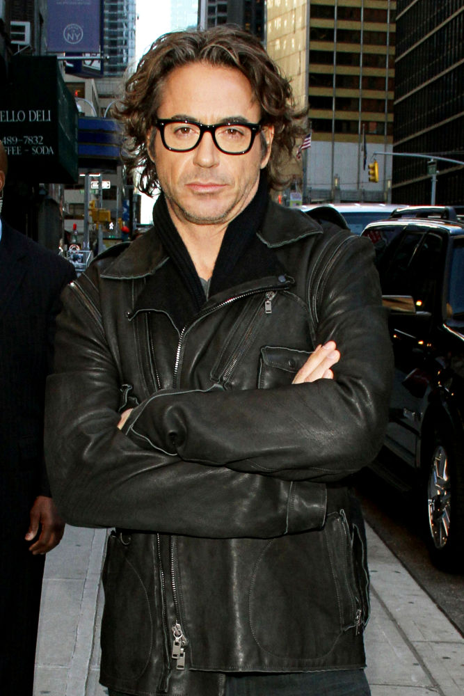 Robert Downey Jr. Considering Moving to London