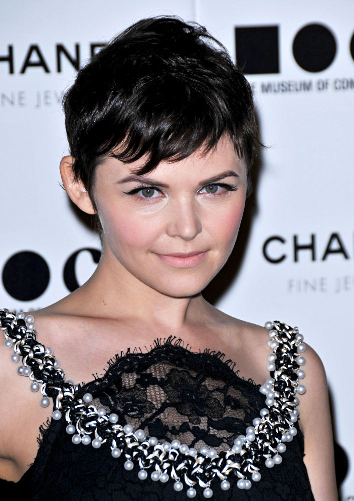 Ginnifer Goodwin Engaged to Joey Kern