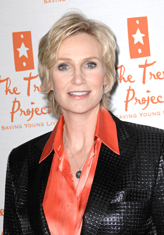 Jane Lynch Responds to Ed O'Neill's Question Over Her Emmy Win