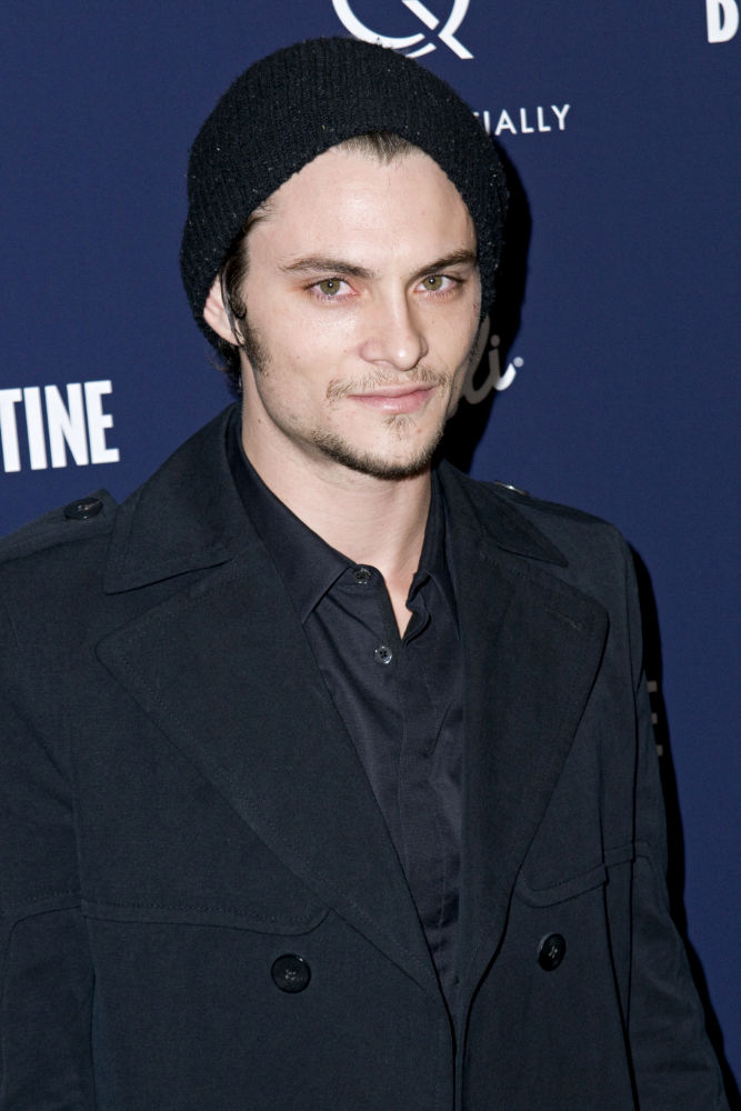 Shiloh Fernandez Feels Lucky to Be Snubbed for 'Twilight'
