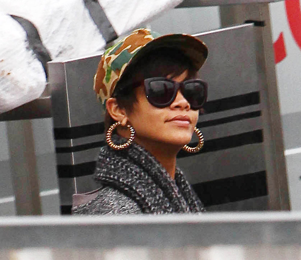 Rihanna's Single 'S&M' Toned Down by Record Label