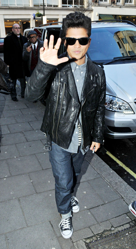 Bruno Mars Scores Double Wins in Britain Charts