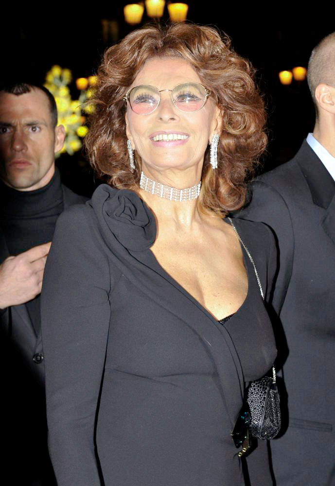 Stars Turn Out for Sophia Loren's Hollywood Tribute