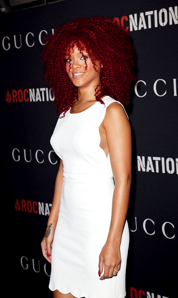 Rihanna Asks Fans to Choose Next Single