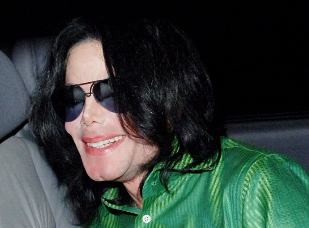 Conrad Murray's Lawyer Wants Michael Jackson Medical Items Tested
