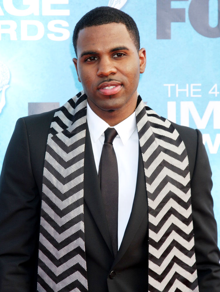 Jason Derulo Urges Men to Check for Cancer