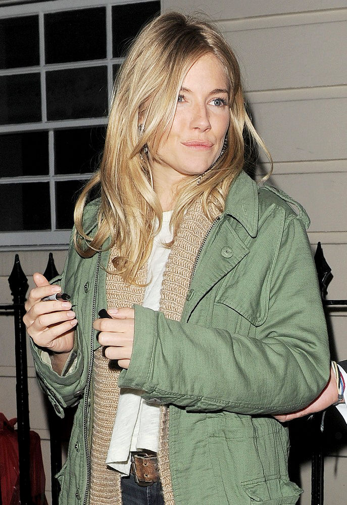 Sienna Miller 'Destroyed' by Bad Reviews