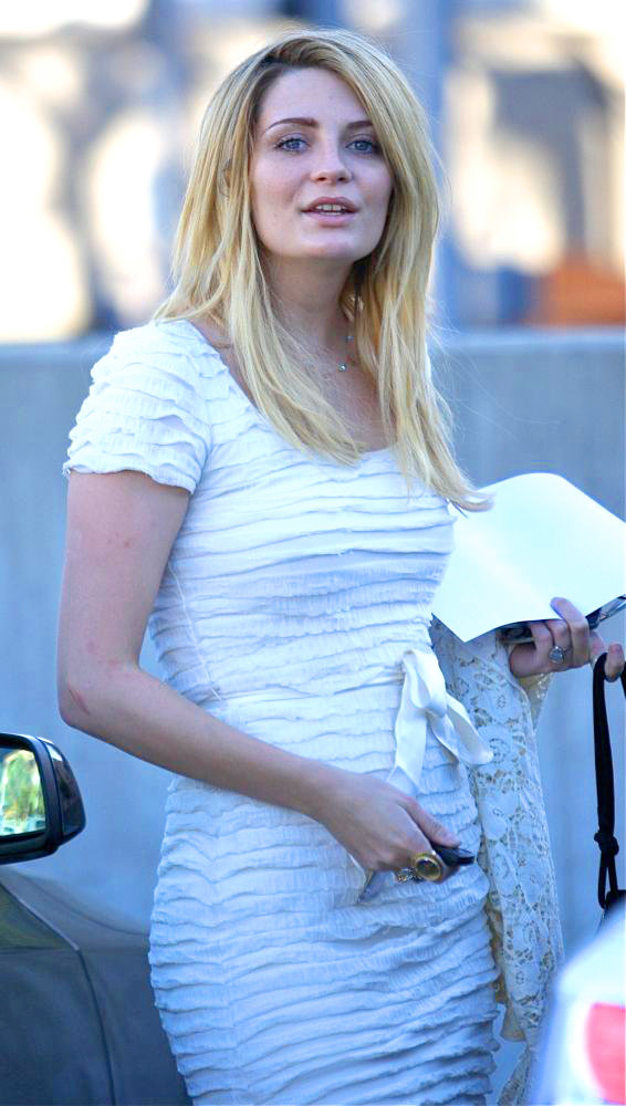 Mischa Barton 'Ordered to Pay Medical Bills'