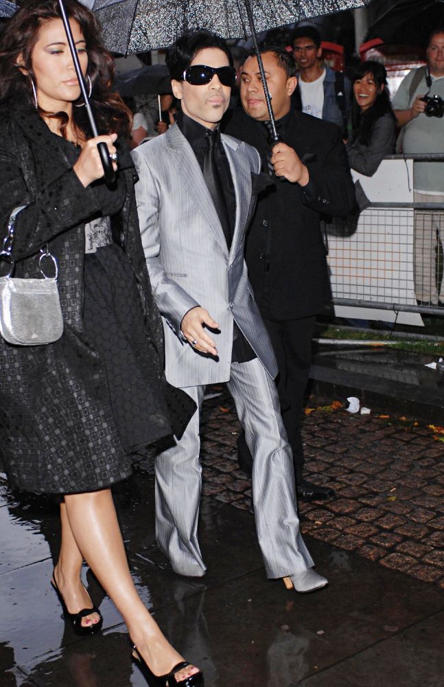 Prince Still Hates Internet