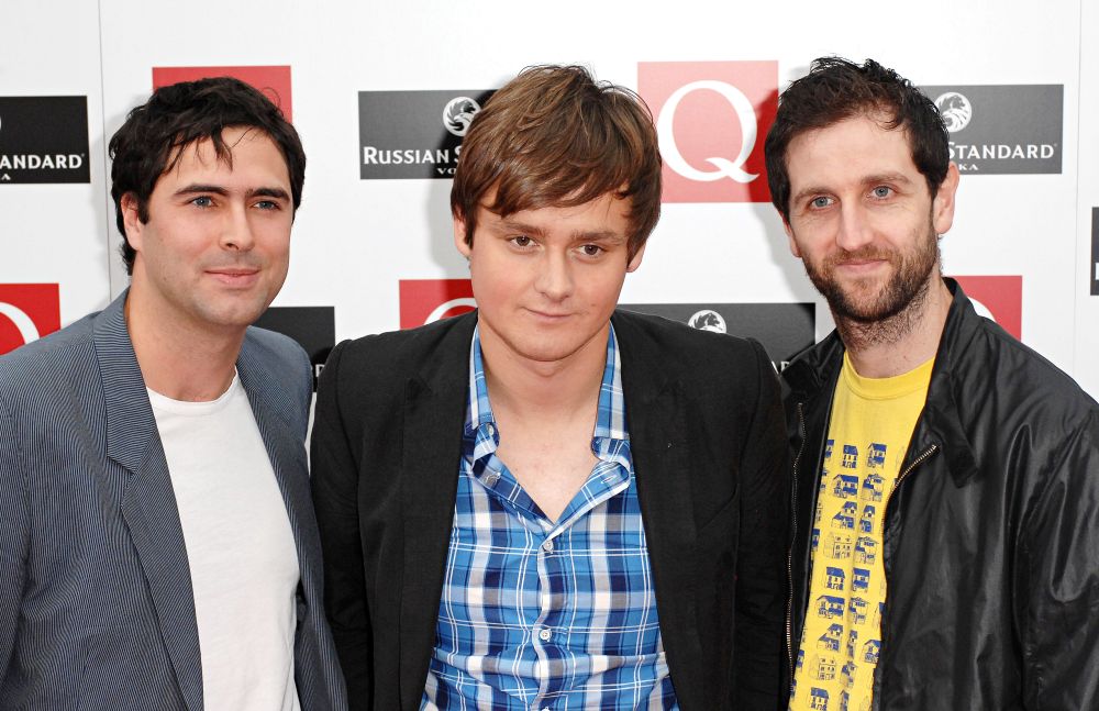 Keane Top U.K. Albums Chart, Blocking Lady GaGa and Plan B