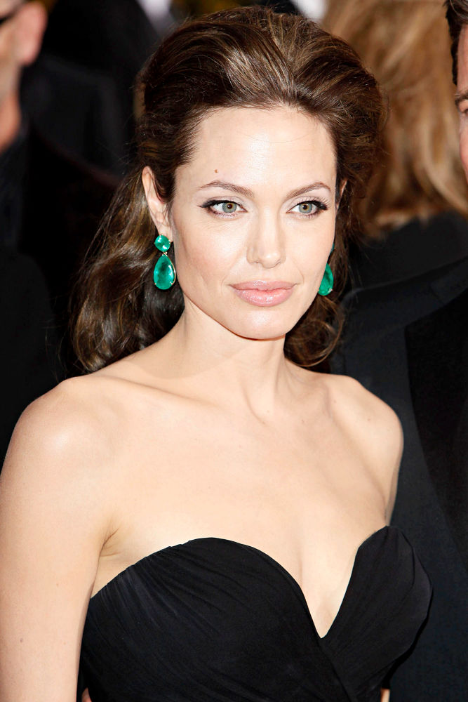 Author Stunned by Angelina Jolie's Humble Nature