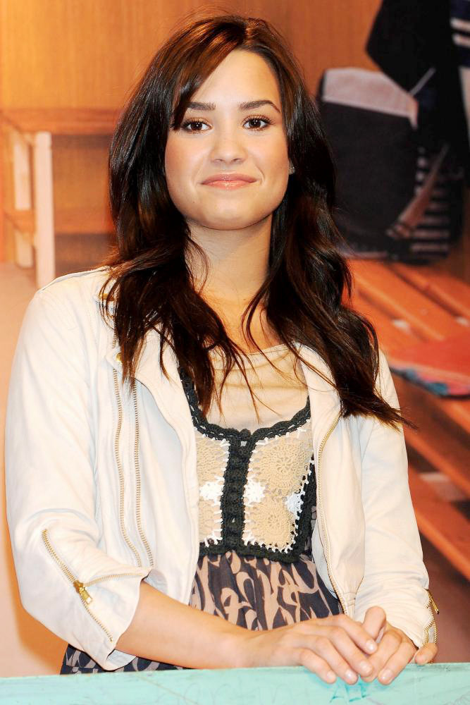 Demi Lovato: 'I'm Bipolar Too'