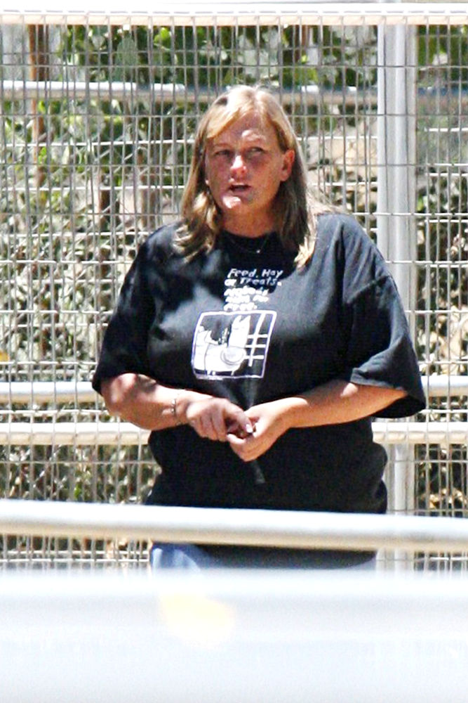 Michael Jackson's Ex-Wife Concerned About Kids' Welfare