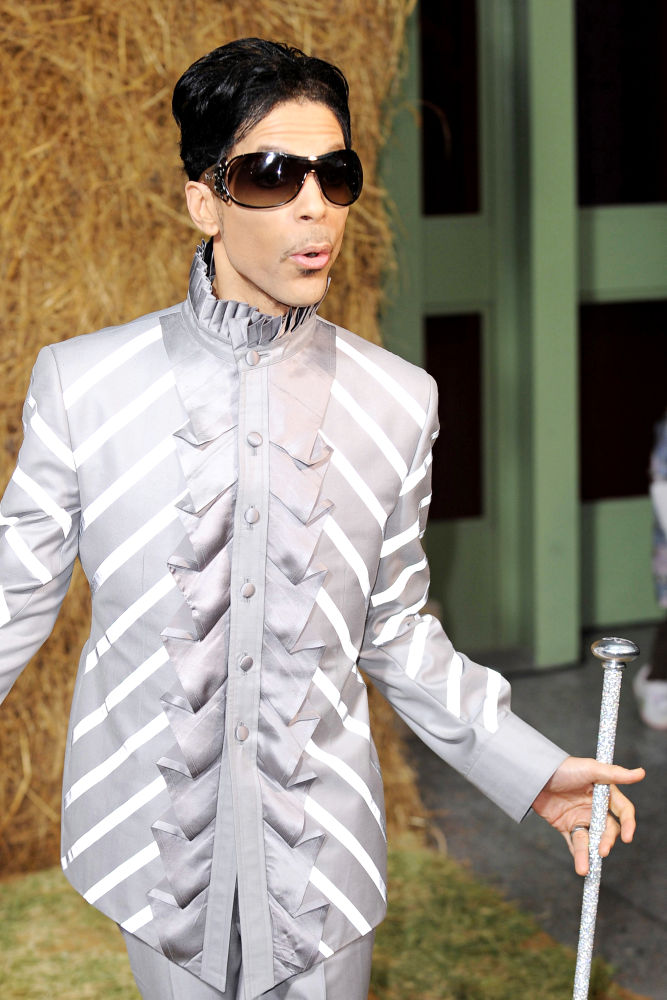 Prince's Album Up for Online Sale Despite Free Offer to Fight Internet Piracy