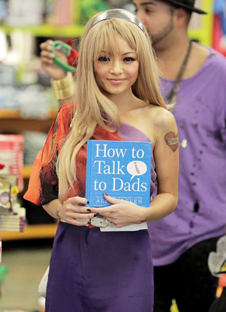 Tila Tequila Announces Her Comeback to Twitter