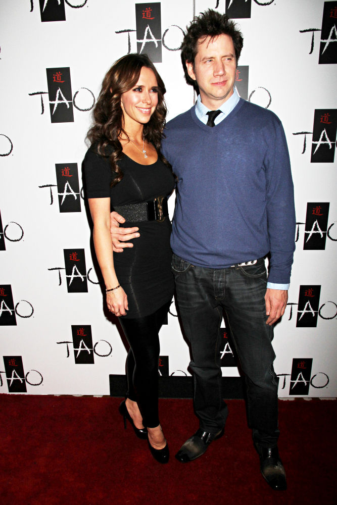 Jennifer Love Hewitt Denies Giving Jamie Kennedy Ultimatum to Propose