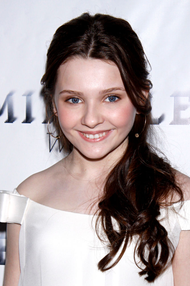 Abigail Breslin's Broadway Show Scrapped Following Lukewarm Acceptance