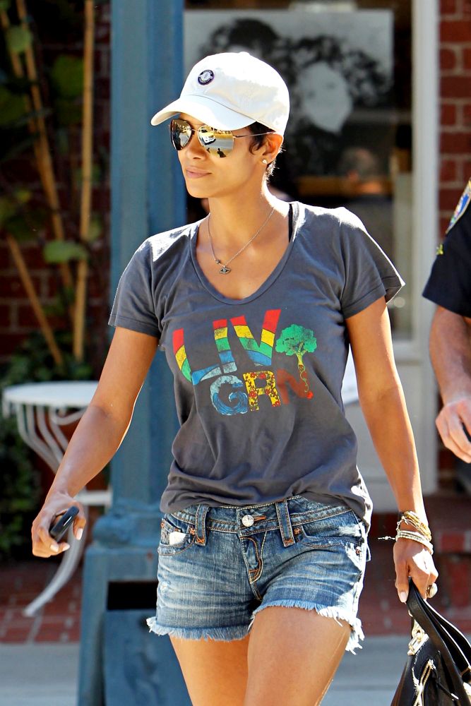 Halle Berry's Gate House Vandalized With Mahatma Gandhi Portrait