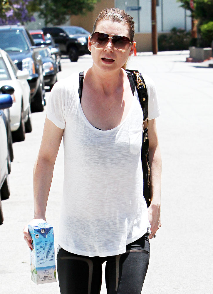 Ellen Pompeo Denies Having 12 Toes