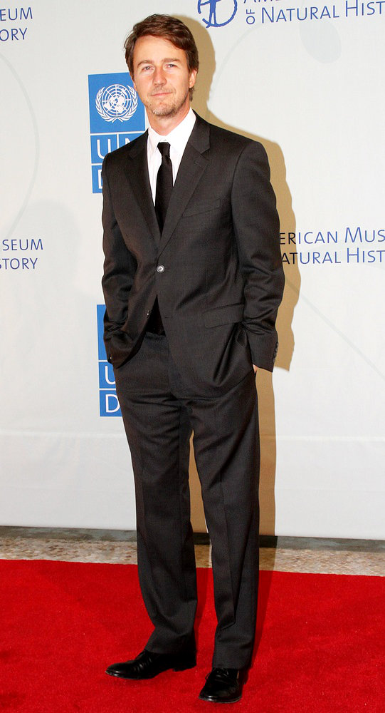 Edward Norton Brands Movie Executives 'Unprofessional'