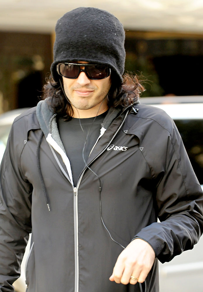 Russell Brand Handed 'Generous Donation' to Hillsborough Family