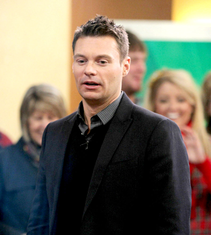 Ryan Seacrest Denies Being Engaged to Julianne Hough