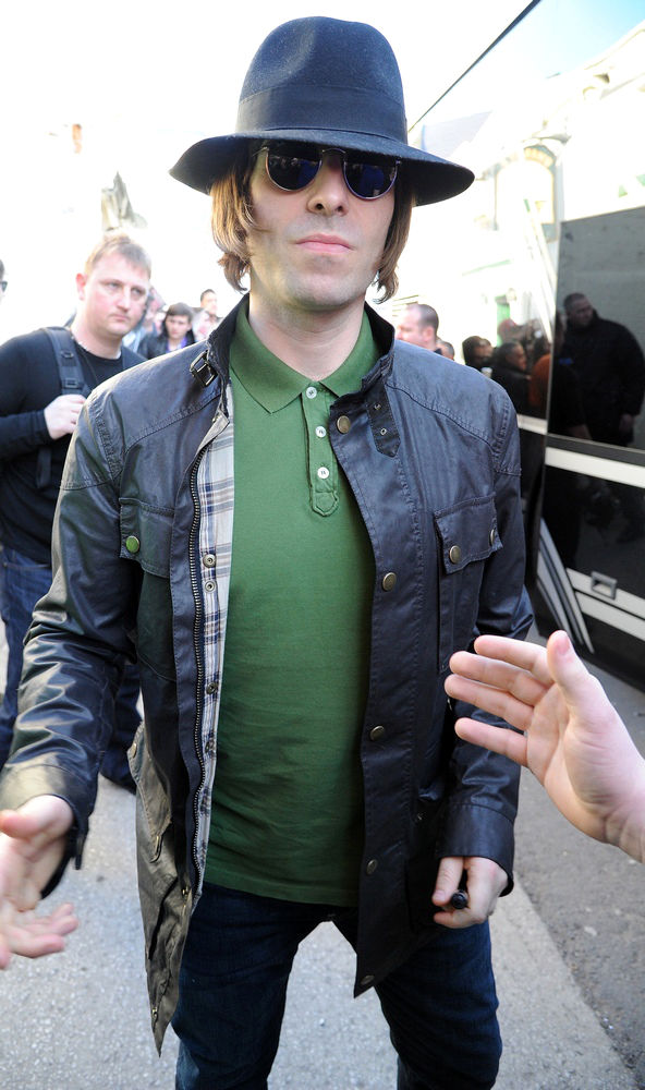 Liam Gallagher Apologizes to Oasis Fans Before France Gig