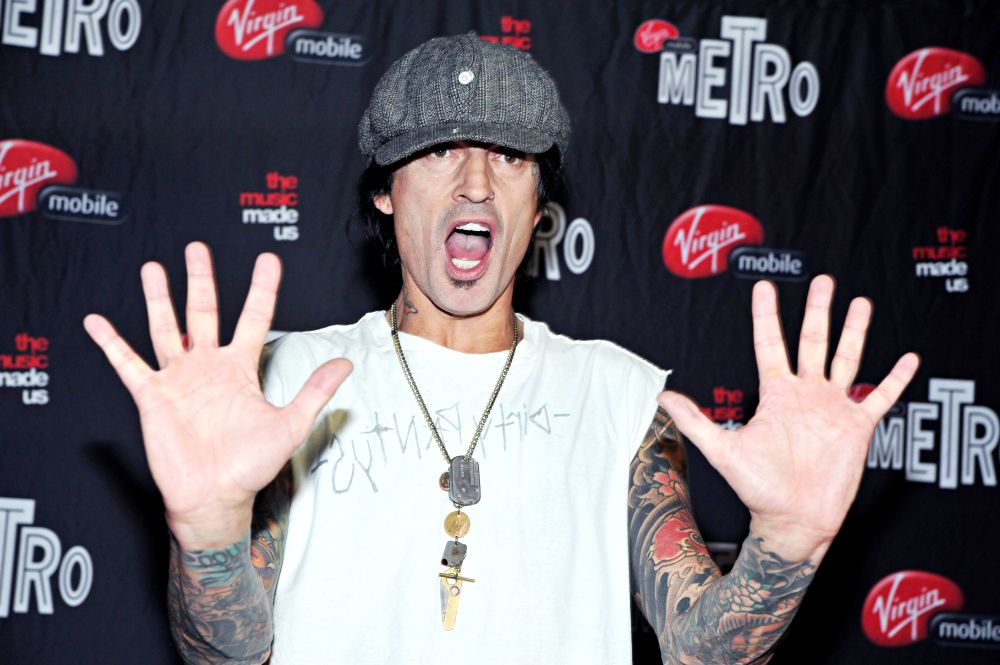 Tommy Lee Blasts SeaWorld for Keeping Orca for His Sperm