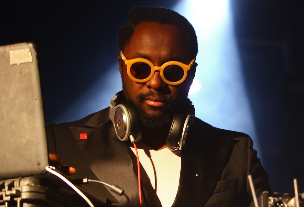 will.i.am Serving as DJ During A Set at The EF Summeranza Student Exchange Event