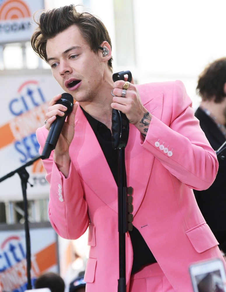 He Studies Rainbows: Harry Styles’ North American Solo Tour Looks