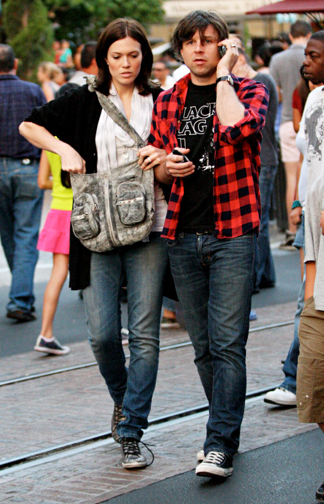 Mandy Moore To Work With Husband Ryan Adams In New Al Mandy Moore Ryan Adams